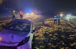 Obernai. Seorang pengemudi kehilangan kendali pada jalur akses A35 dan menabrak rambu