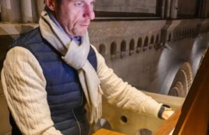 Strasbourg. Organis Paris Olivier Penin mencatat organ gereja biara Dominika