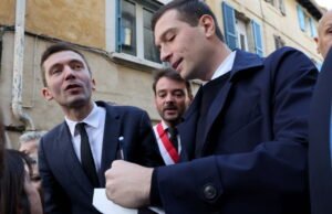 Kota. Rasis, anti-Semit, seksis… RN tidak pernah berhenti dengan “apel buruknya”