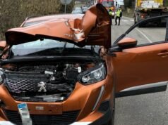 Obermodern-Zutzendorf. Stand kendaraan barang berat terbuka dan menabrak kendaraan yang melaju