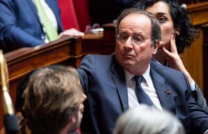 François Hollande menunjuk pada “tanggung jawab ganda La France insoumise”