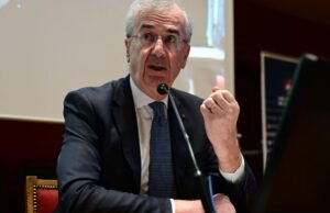 Ekonomi. Akses terhadap uang tunai tetap “pusat”, menurut gubernur Banque de France