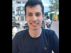 orang tuanya menyerukan ketenangan dan tidak akan pergi ke pawai upeti, 11 tahanan polisi sedang berlangsung