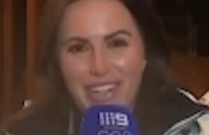 mabuk, seorang jurnalis membuat pernyataan bertele-tele di udara