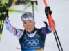 Olimpiade Musim Dingin 2026 – Biathlon. Ganda Prancis yang luar biasa dalam start massal, juara Olimpiade Océane Michelon di depan Julia Simon