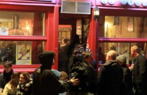 Lokal telah resmi menutup pintunya