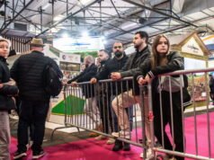 Paris. Bertarung di Pameran Pertanian, meludahi nougat: apa yang terjadi?