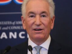 Diplomasi. Prancis akan menindak Duta Besar Amerika Charles Kushner: siapa dia dan apa risikonya?