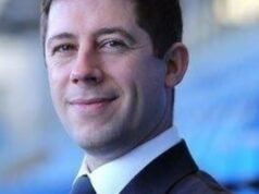 tiga bala bantuan dari Inggris untuk staf teknis