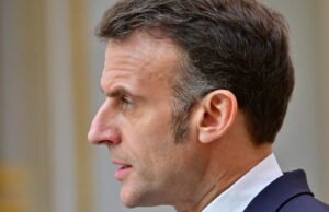 Macron menyerukan Teheran untuk bernegosiasi untuk menghentikan “eskalasi”