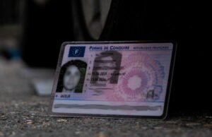 Val-d’Oise: Seorang instruktur sekolah mengemudi diperiksa tanpa SIM