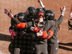 Wolfpack Menang Dua Kali Lagi untuk Mendorong Kemenangan Beruntun menjadi Sembilan