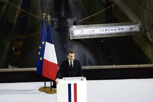 1772602457_web-Macron_c8e0a2.jpg