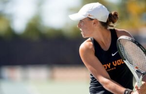 #7 Penerbangan Wanita ke Tuan Rumah Oklahoma dan Arkansas