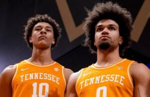 Ament, Finalis Penghargaan Kyle Macy, Gillespie, Finalis Penghargaan Lute Olson