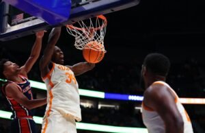 #25/RV Vols Storm Kembali untuk Mengalahkan Auburn, 72-62, di Pembuka Turnamen SEC