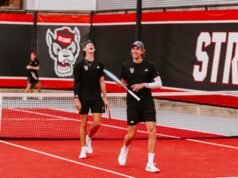 #20 Paket Mengambil Kemenangan ACC Kelima #42 Louisville