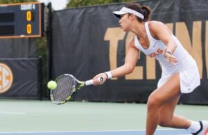 #18 Lady Vols Ditetapkan untuk Split Weekend vs. #5 Aggies, di #7 Longhorns