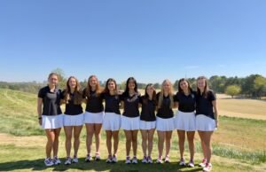Set Golf Wanita di Host City of Oaks Collegiate