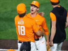 Tamasya Bantuan Dominan Appenzeller Membantu Seri Genap #21/22 Vol dengan Harimau