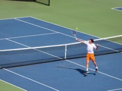 Vols Split Sunday Doubleheader Melawan #20 Gators, Tigers