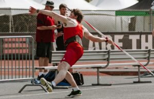 Luke Thierfelder Mengamankan Podium Finish pada Hari Pertama Relay Raleigh