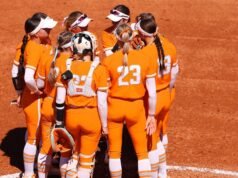 #4 Tennessee Jatuh ke Ole Miss pada hari Sabtu, 2-1