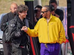 Antonelli memulai dari posisi terdepan di Jepang dengan Hamilton mencari podium lainnya