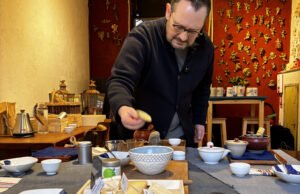 Lokakarya teh dan keju Teisuto di Colmar