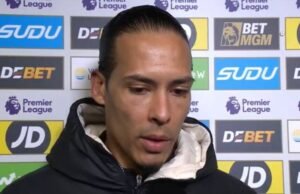 Virgil van Dijk yang marah berteriak pada rekan setimnya di Liverpool vs Wolves karena duo yang disalahkan | Sepak Bola | Olahraga
