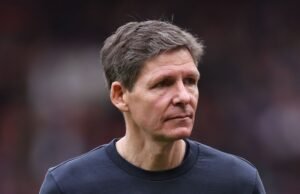 Glasner mendapat larangan mengemudi setelah bos Istana ketahuan ngebut | Sepak Bola | Olahraga