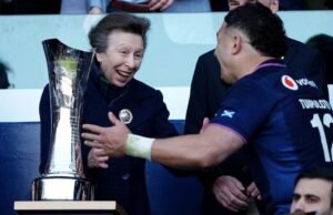 Putri Anne meninggalkan penggemarnya setelah momen rugby yang lucu | Kerajaan | Berita