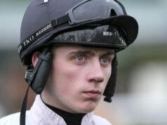 Joki diskors karena kesalahan setelah start yang salah di Cheltenham | Balapan | Olahraga