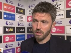 Michael Carrick marah atas keputusan ‘gila’ karena Man Utd secara kontroversial dibantah oleh VAR | Sepak Bola | Olahraga