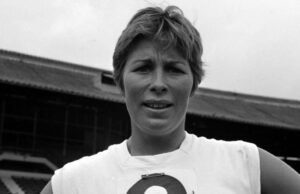 Ikon Olimpiade Inggris Mary Rand meninggal pada usia 86 tahun saat penghormatan mengalir | Lainnya | Olahraga