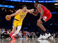 Luka Doncic mencetak 51 gol, LeBron James kembali dari cedera untuk memimpin Lakers melewati Bulls 142-130