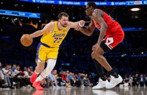 Luka Doncic mencetak 51 gol, LeBron James kembali dari cedera untuk memimpin Lakers melewati Bulls 142-130