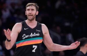 Pemain NBA Luke Kornet meminta Hawks untuk membatalkan promosi dengan klub hiburan dewasa Magic City