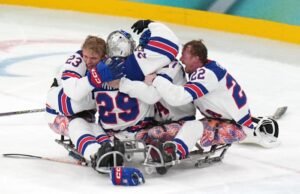 AS mengalahkan Kanada di final hoki es Para untuk menyelesaikan sapu bersih bersejarah di Olimpiade, Paralimpiade