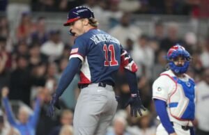 AS mengalahkan Republik Dominika 2-1 untuk meraih gelar juara WBC ketiga berturut-turut