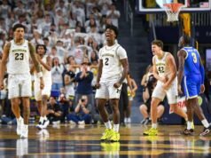 Perjalanan kejuaraan nasional bola basket Michigan mengalami perubahan yang menghancurkan dengan cedera ACL yang dialami pemain bintang