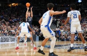 Bagaimana pukulannya untuk UConn sebanding dengan tembakan terkenal lainnya di March Madness?