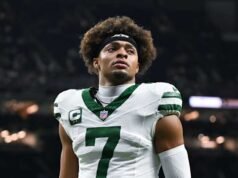 Jets setuju untuk menukar quarterback Justin Fields ke Chiefs untuk dijadikan cadangan Mahomes, kata sumber AP