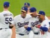 Dodgers menerima perhiasan Seri Dunia yang berkilauan untuk menandai gelar berturut-turut