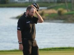 Shane Lowry tidak punya pilihan selain bangkit dan maju setelah PGA National runtuh