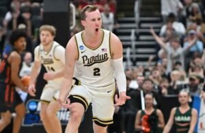 Fletcher Loyer berperan saat Purdue melaju ke Sweet 16 ke-3 berturut-turut, mengalahkan Miami 79-69