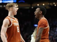 Tanda kurung sempurna jatuh ke dalam satu digit setelah Texas mengalahkan Gonzaga dan Nebraska mengungguli Vandy