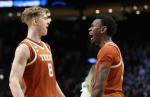 Tanda kurung sempurna jatuh ke dalam satu digit setelah Texas mengalahkan Gonzaga dan Nebraska mengungguli Vandy