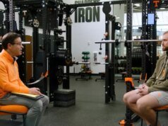 Saksikan: Pertemuan Eksklusif Dengan Pertunjukan Olahraga Sepak Bola Derek Owings