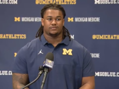 DL sepak bola Michigan Trey Pierce berbicara tentang latihan yang lebih keras, mengungkapkan detail mengejutkan tentang Kyle Whittingham